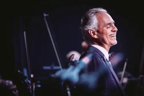 "Riportatelo quanto prima in Italia". L’appello di Bocelli per Chico Forti