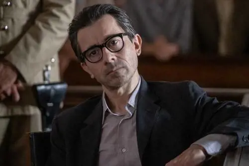 "Il signore delle formiche" di Gianni Amelio, un film con più testa che cuore