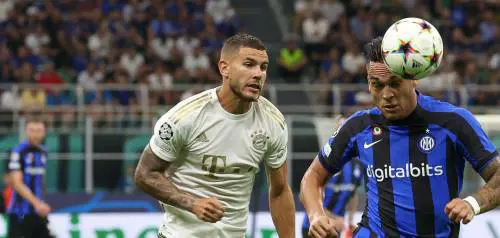 Champions League, il Napoli asfalta 4-1 il Liverpool. L'Inter cede 0-2 al Bayern