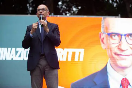 Letta figura di palta, Totti (auto)gol e Musk: quindi, oggi...