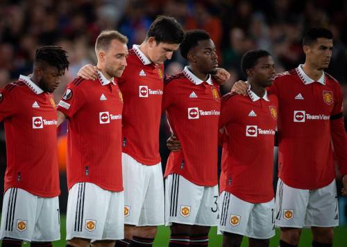 Anche la Premier League si ferma per la morte della Regina: ecco le partite rinviate