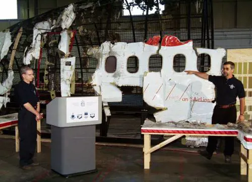 L'aereo "all'avanguardia" che si incendiò in volo e si inabissò nell'oceano