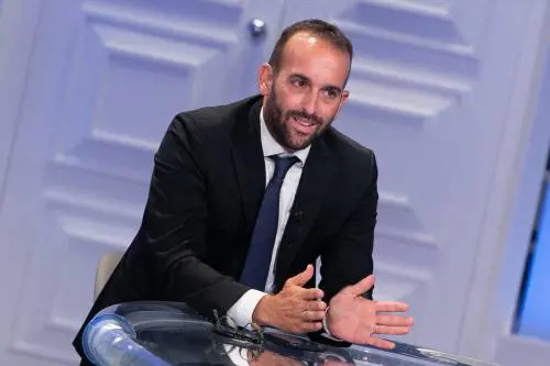 Cerasa descrive le "catene" che bloccano i partiti politici di destra e sinistra