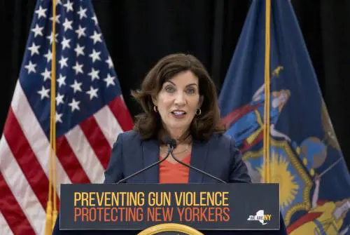 "Allarme poliomielite". New York in emergenza. La campagna dei vaccini