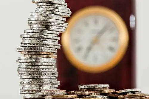 Istat, più decessi che nascite: a che età andremo in pensione