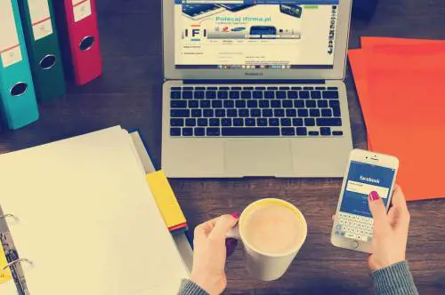 Cosa cela il ghosting, il parere della psicologa