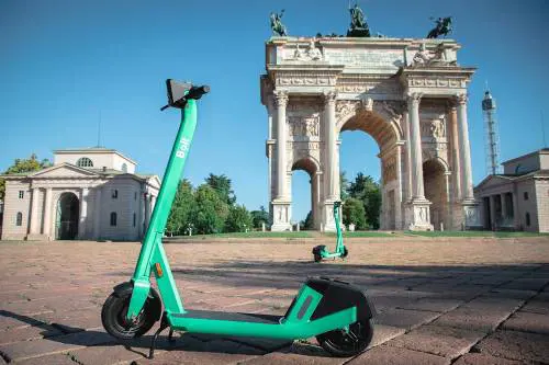 I monopattini in sharing di Bolt sbarcano a Milano
