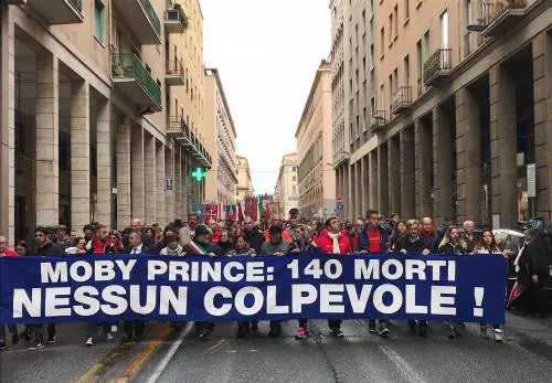 Il  mistero Moby Prince:  una terza nave  causa della collisione