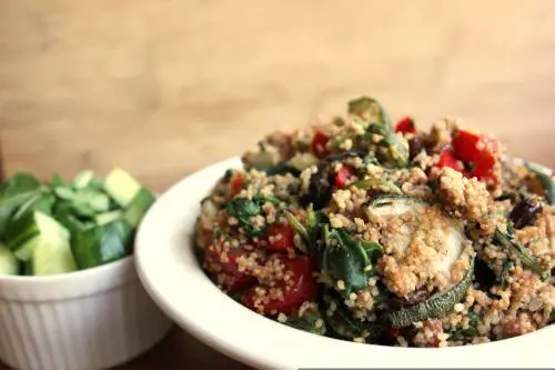 Sulle rotte dei mercanti con il cous cous di verdure alla siciliana, contro le pene d'amore