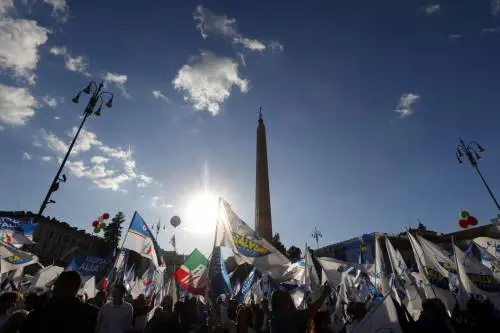 Per i giornali stranieri in Italia ha vinto "l'estrema destra". Ecco perché non è così