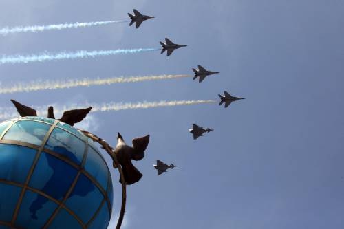 Due mesi di lavoro per armare i caccia ucraini coi missili Harm Usa?