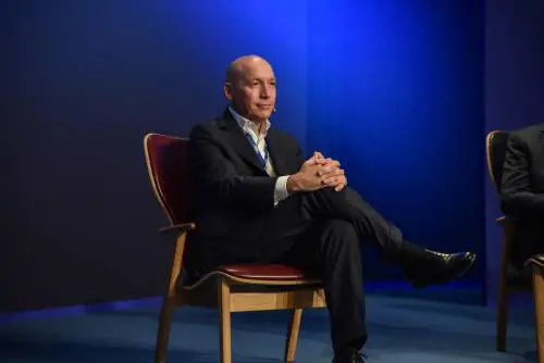 La Borsa promuove Nexi. Ma c'è il nodo del debito