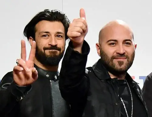 Il chitarrista dei Negramaro: "Dopo il coma dovevo legare il busto alle sedia"