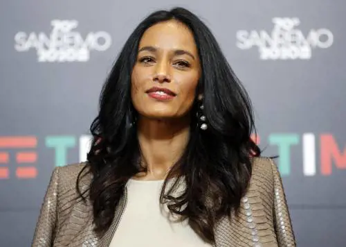 Idealismo, ambizione, emotività: cosa ci dice la firma di Rula Jebreal