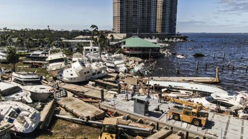 Le vittime, le inondazioni, i danni: la distruzione dell'uragano Ian in Florida
