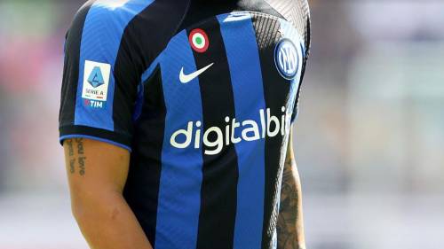 Via lo sponsor dalle maglie dell'Inter: ecco cosa può succedere