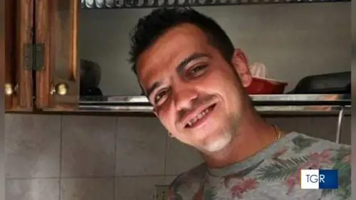"Cercò di farmi mangiare una tartaruga… Così ho ucciso Mattia"
