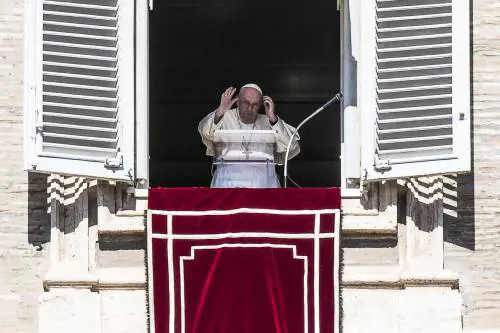Persino il Papa cancella il "reddito"