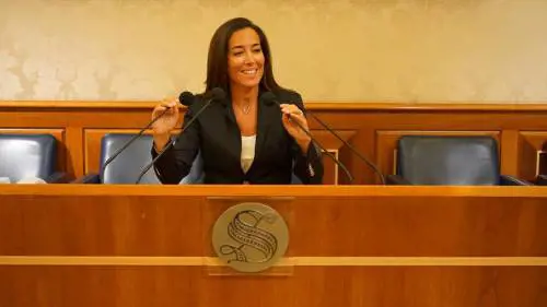"Gli elettori non vogliono litigi sullo ius scholae". Intervista a Licia Ronzulli