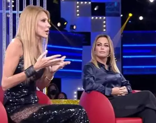 Caso Bellavia, Bruganelli contro la Volpe: "Strumentalizzi cose di cui non ti importa"