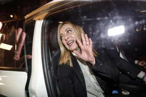 La Meloni sente Zelensky: ecco cosa si sono detti 