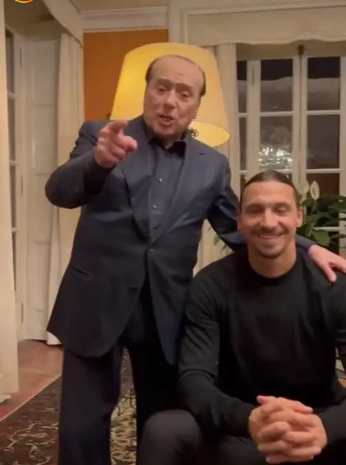 "Insegno a gestire un'azienda". Il video virale del Cav con Ibrahimovic