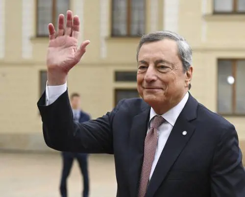 Draghi "bacchetta" Ursula. Troppo tempo perso sul gas