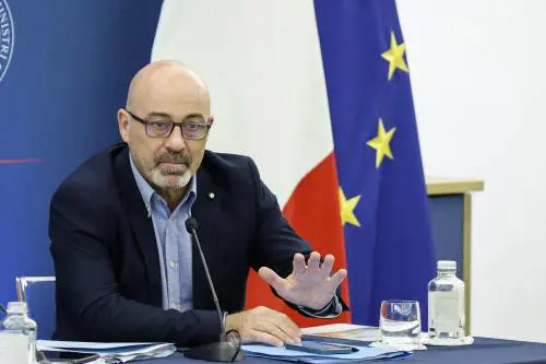 Ecco le regole: case più fredde, ma non asili e ospedali