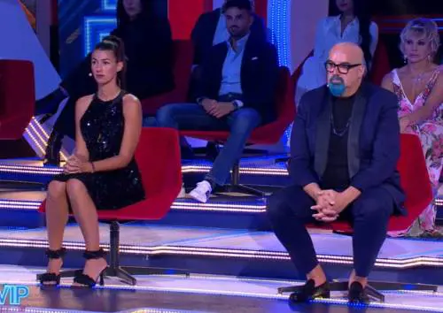 "Sputi in faccia e minacce di morte". Cosa e successo a Ciacci e Ginevra dopo l'uscita dal Gf