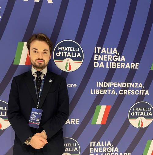 "Io, gay di destra, smonto le balle Lgbt della sinistra"