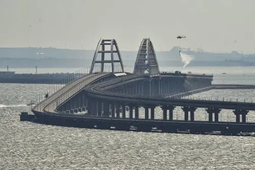 Un colpo alla strategia di Putin: perché il ponte è vitale per Mosca