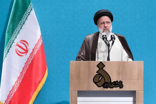 L'Iran minaccia di invadere il Kurdistan. E reprime le nuove proteste delle donne