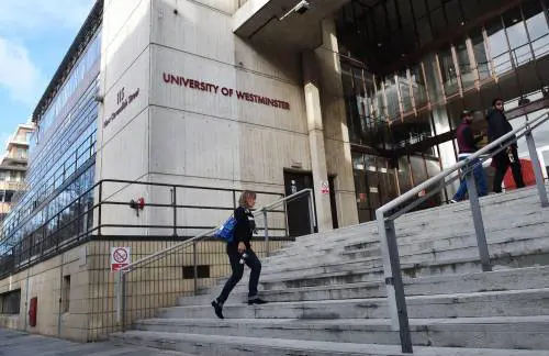 Il razzismo al contrario. Via gli studenti bianchi dalle celebrazioni "nere"