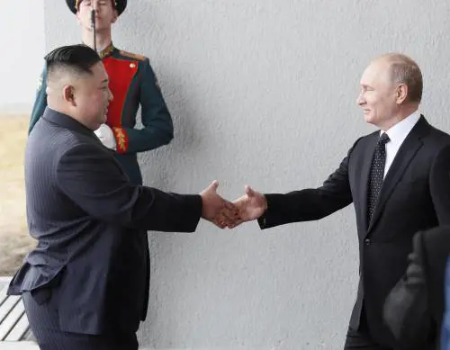Putin e Kim da Xi: Pechino mostra le sue nuove armi ipersoniche