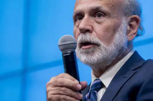 Bernanke vince il Nobel. La giuria gli perdona il ritardo sui subprime