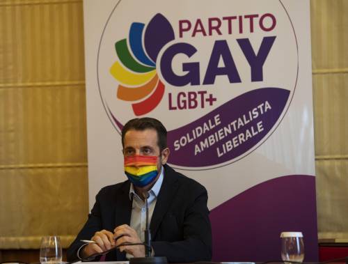 "Facciano coming out". È bufera sul diktat del partito Gay