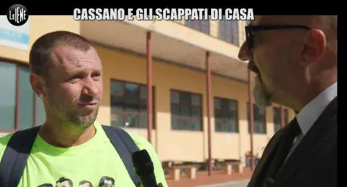 Cassano infilzato dagli "scappati di casa" del Napoli. Lui reagisce così