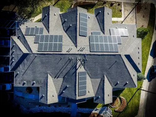 Energia, al via i bonus per sistemi collegati a impianti green