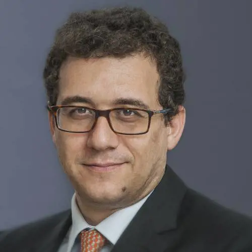 "Gli stessi esperti incoraggiavano a rimanere"