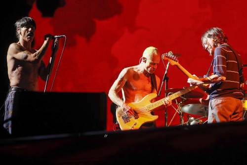 Di nuovo Red Hot Chili Peppers (e John Frusciante fa la differenza)