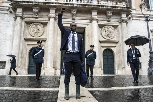 Soumahoro e le denunce di aggressione (rimaste nel cassetto)