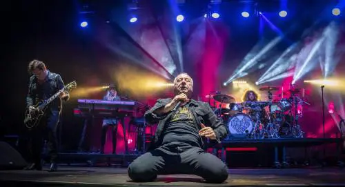 "I miei Simple Minds sono rinati in Italia. La musica oggi? Più moda che impegno"