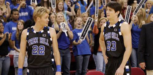 Due fratellastri uniti dall'amore per il basket. Alla (ri)scoperta di One Tree Hill 