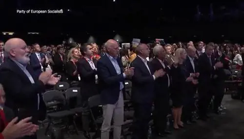 Letta canta "Bella ciao" in Europa. "Ecco le priorità della sinistra"