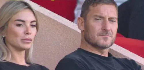 Francesco Totti e Noemi Bocchi già in crisi? La mossa social che scatena i dubbi