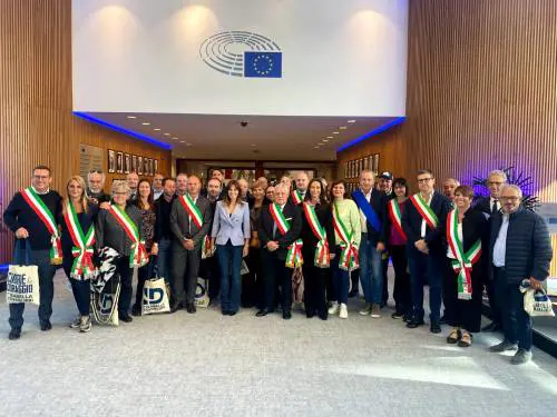 Sindaci e assessori a scuola d'Europa per dare la caccia ai fondi del Pnrr