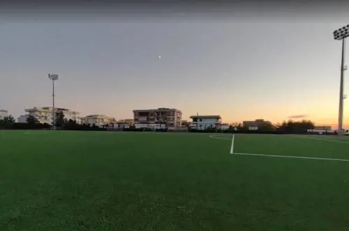 Ercolano, raid dei tifosi negli spogliatoi della squadra avversaria: paura allo stadio