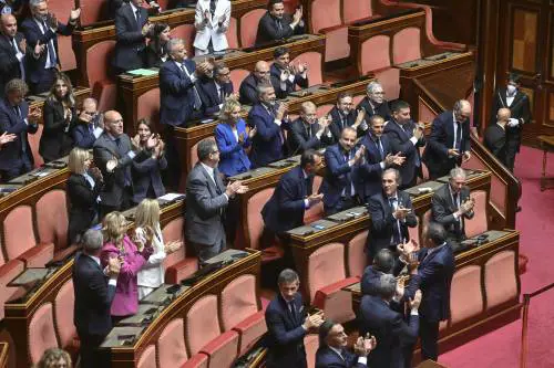 "Partito pro-Putin", Calenda smaschera il M5S