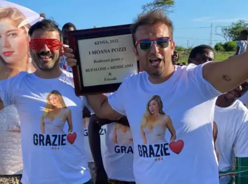 Pio e Amedeo contro tutti e tutto. E la loro comicità fa del bene