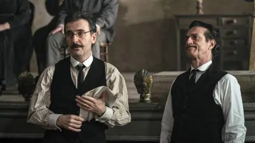 Con Ficarra, Picone e Servillo va in scena "La stranezza" di Pirandello secondo Andò